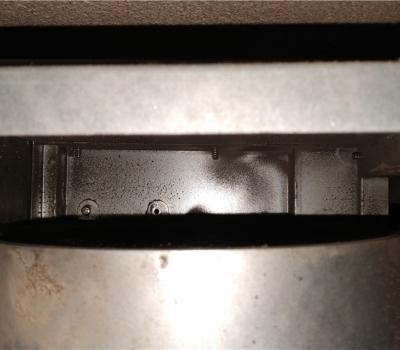 葉輪和回風箱距離 太近